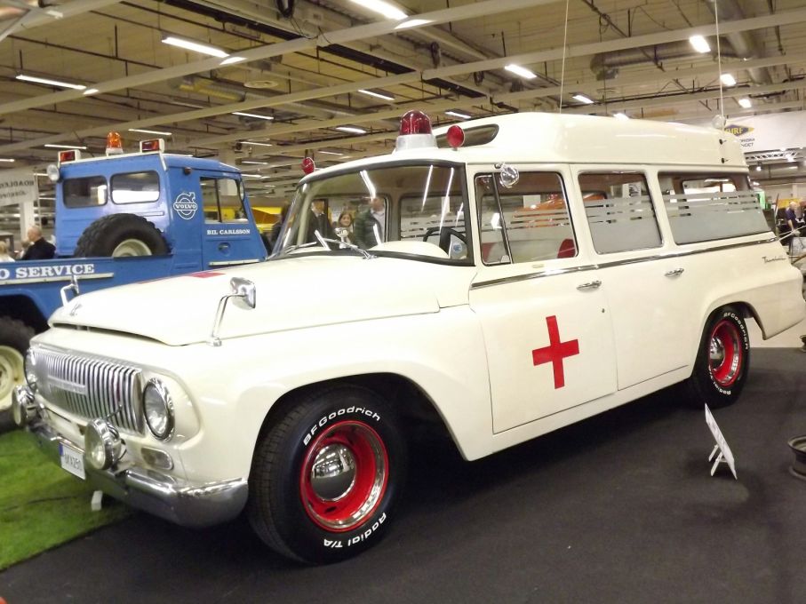 International ambulans i utomordentilgit fint skick.