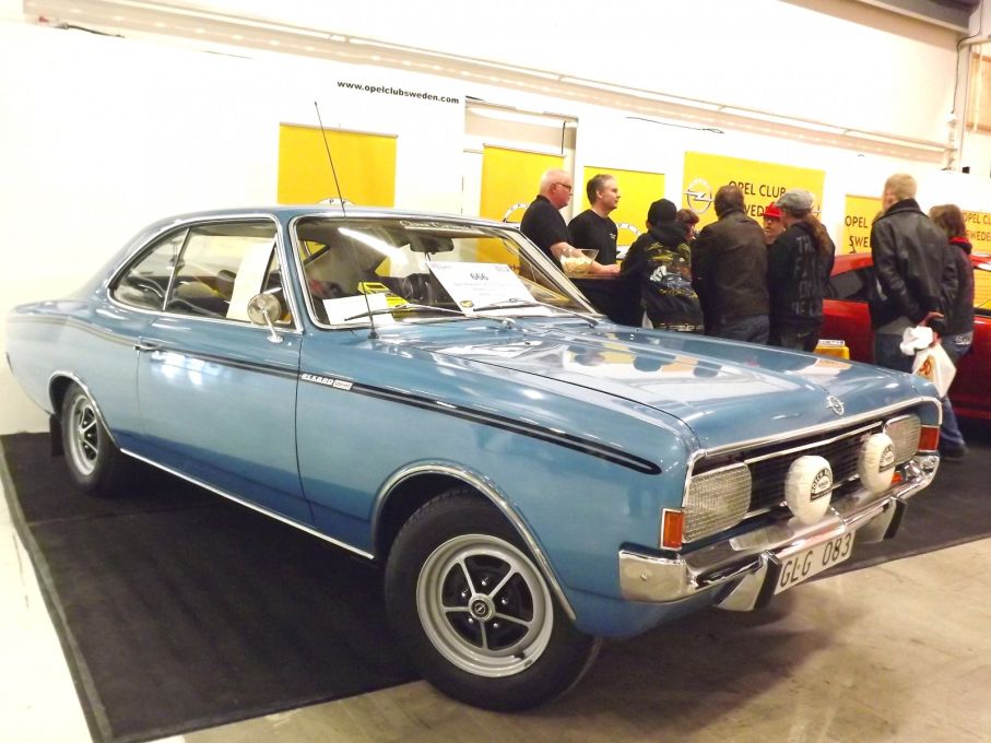 Hos Opelklubben stod denna fina Rekord Sprint.