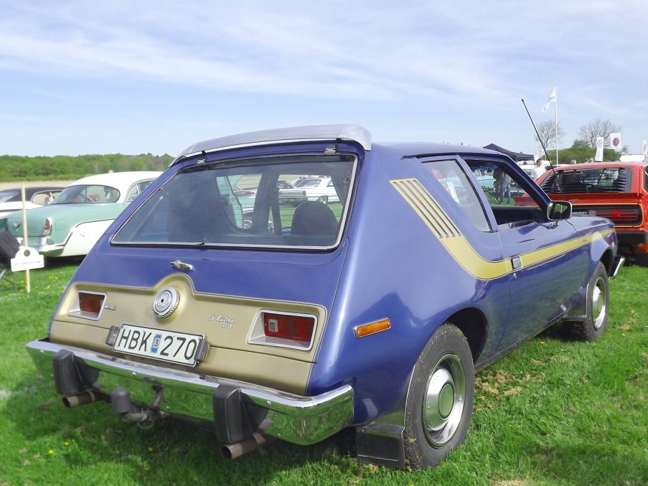 Och Gremlin, med Levis edition, svensksåld bil med V8 och Jeansinredning.