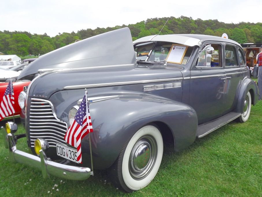 Special hette billiagste och minsta Buicken, det kan man knappt tro när man ser denna fina Special touring sedan från 1940