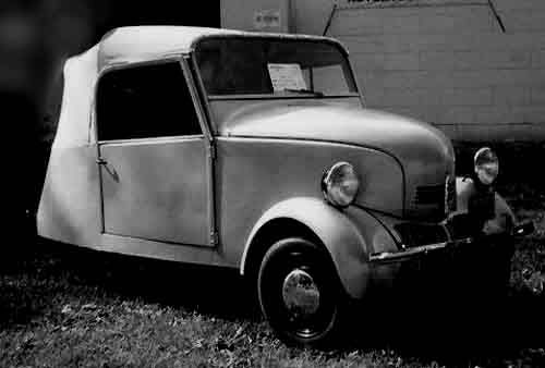Crosley var nog den enda amerikasla småbilen som nådde viss framgång på 1940 och tidigt 50-tal. Här är prototypen Crad som byggdes 1937, Crosley kom i produktion 1939.