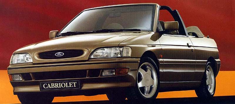 Ford Escort cabriolet med tillvalet "coastline" 1993.