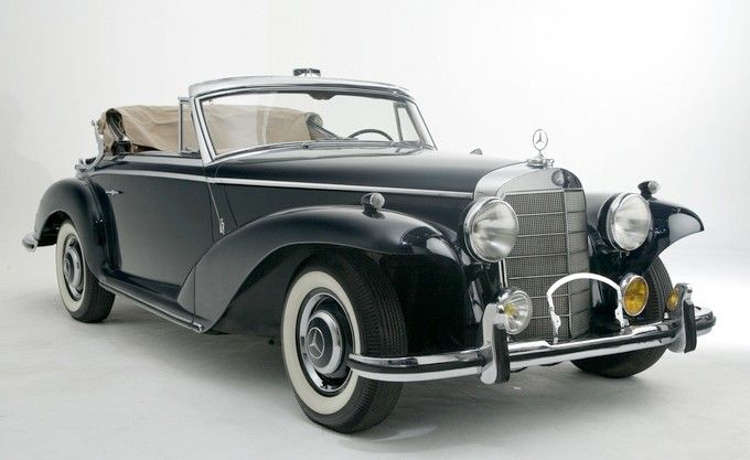 Retro är inget nytt, 1955 gjordes denna Mercedes 300 i trettiotalsstil åt en välbeställd klient.