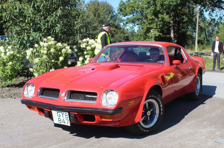 Svensksåld Pontiac Firebird Trans am 455 från 1974