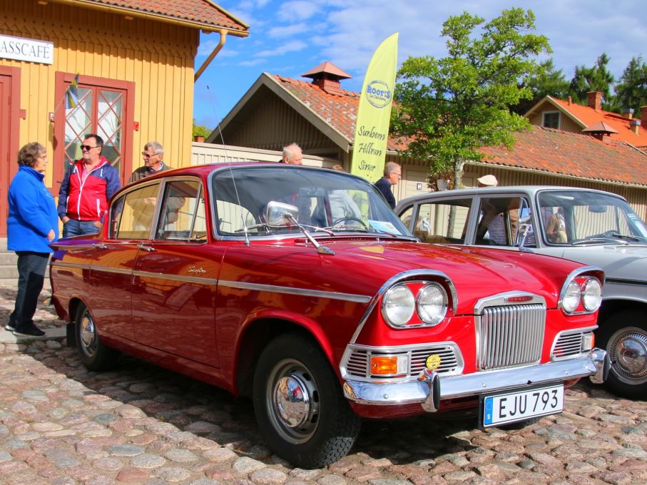 I rooteshörnan, Humber Sceptre som i grund och botten är en Hillman Super Minx
