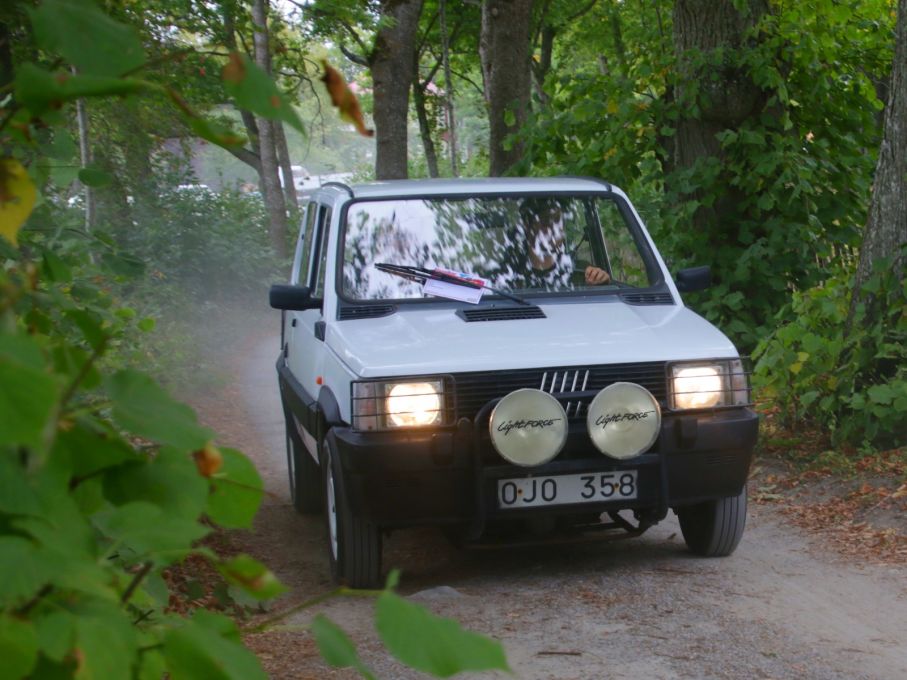 En annan bil som är sällsynt idag, Fiat Panda 4x4.