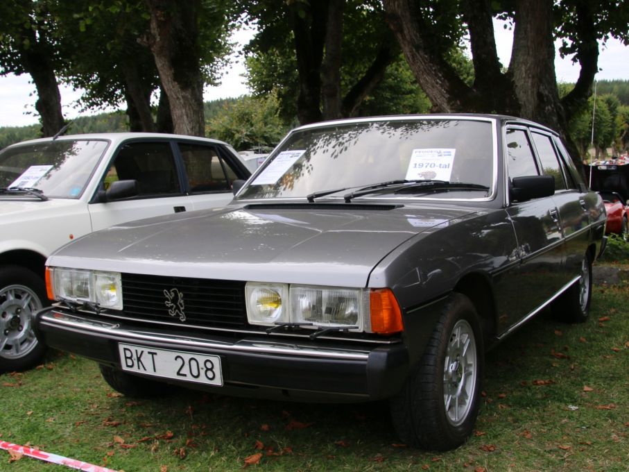 Peugoet 604 kom 1975 och levde ända fram till 1985, detta är en av de sista byggda.