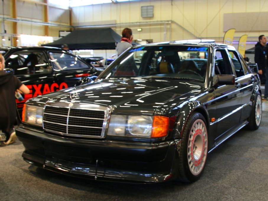 Mercedes Benz 190E Evo2 var en brutal best 1993.