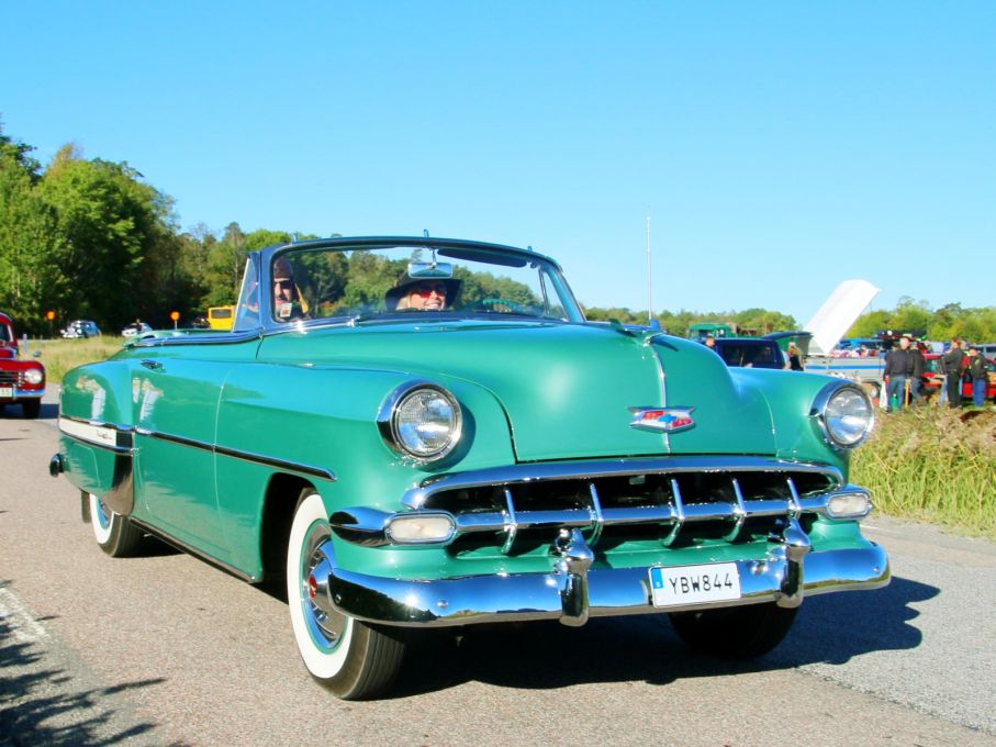 Elegant, ovanlig och grön, Chevrolet Bel Air cabriolet 1954.